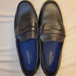 Like New Cole Haan Loafers size 10